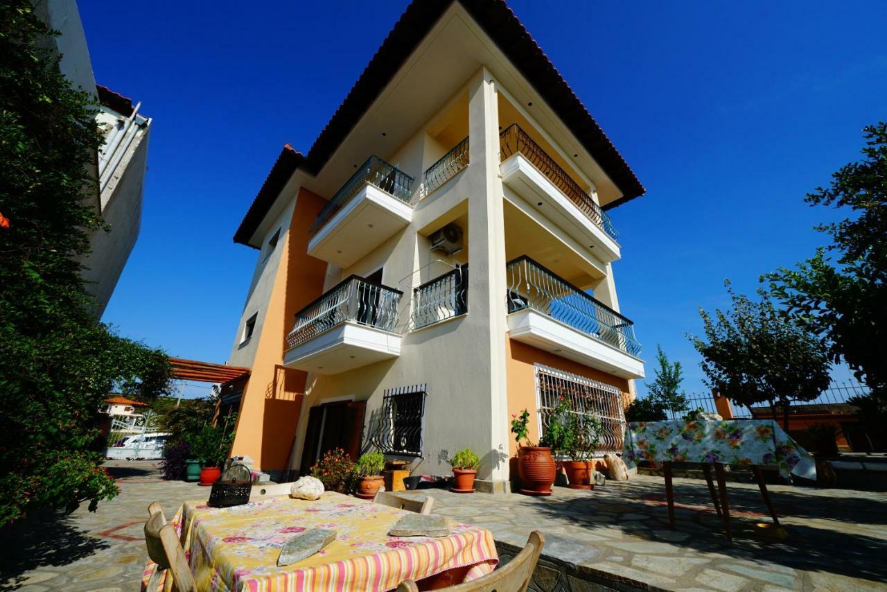 Apartment Vana Metamorfosi  Luaran gambar